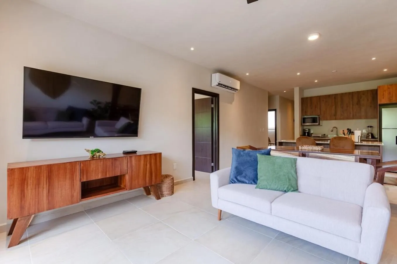 New! Families Paradise10Mincaribbeanwifi 300Mb Playa del Carmen Holiday home